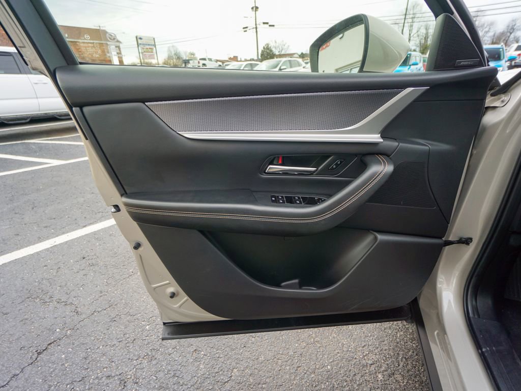 Used 2024 MAZDA CX-90 3.3 Turbo w/ Premium Package image 19