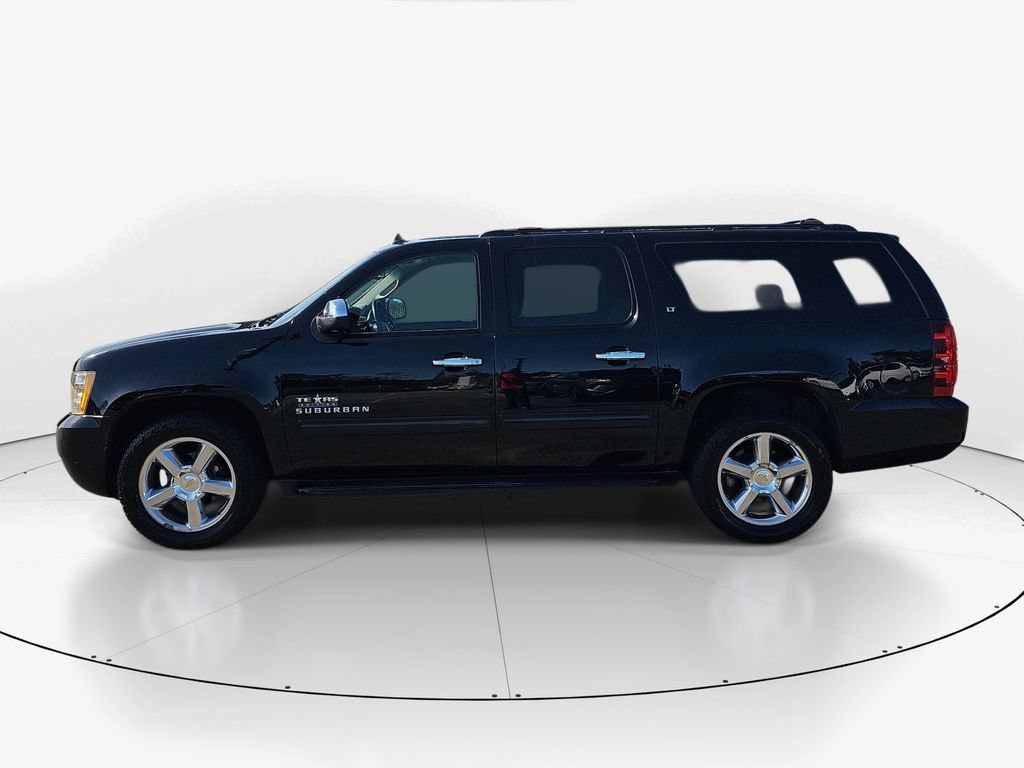 Used 2013 Chevrolet Suburban LT w/ Texas Edition RWD image 10