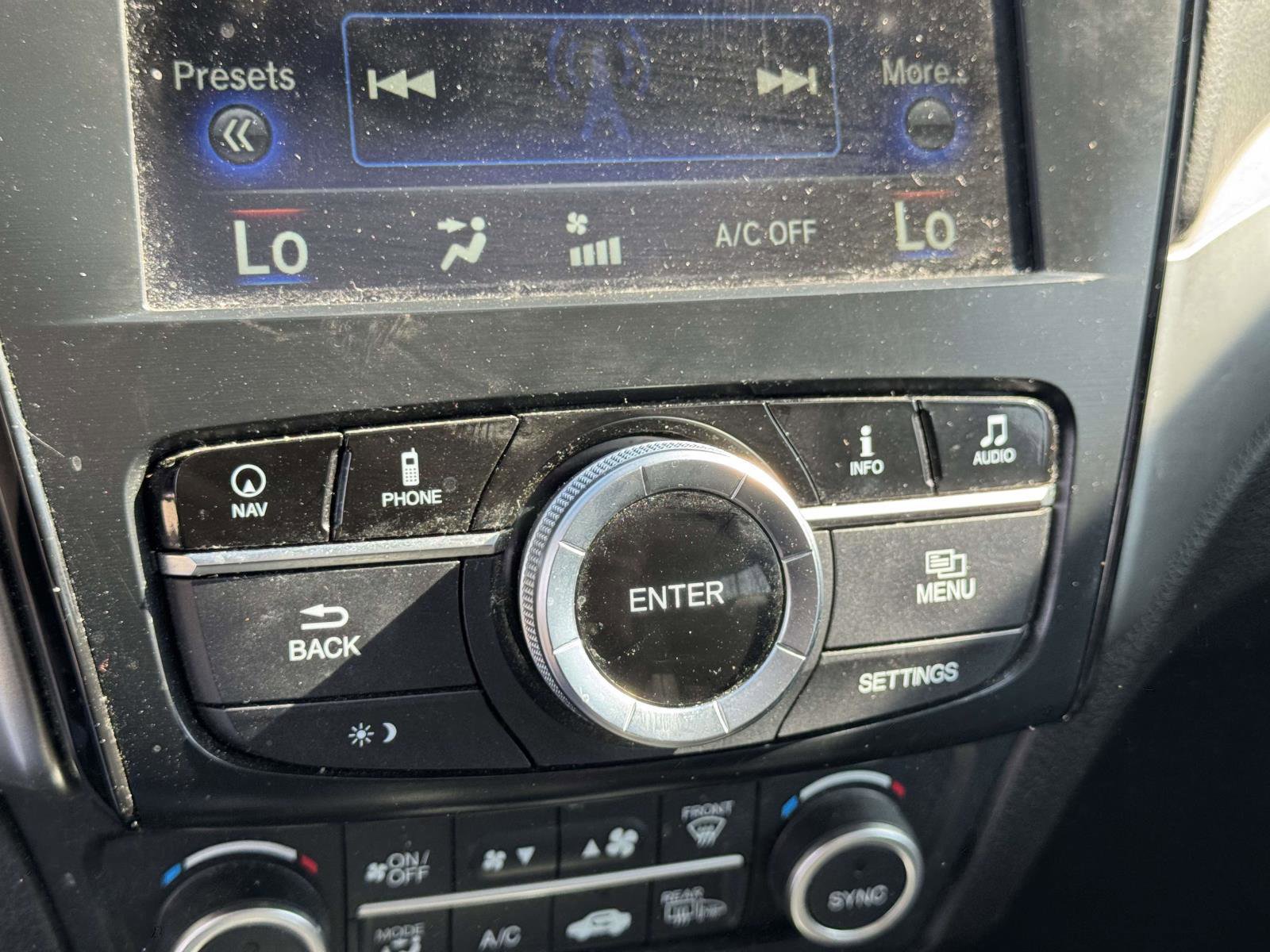 Used 2018 Acura ILX FWD image 29