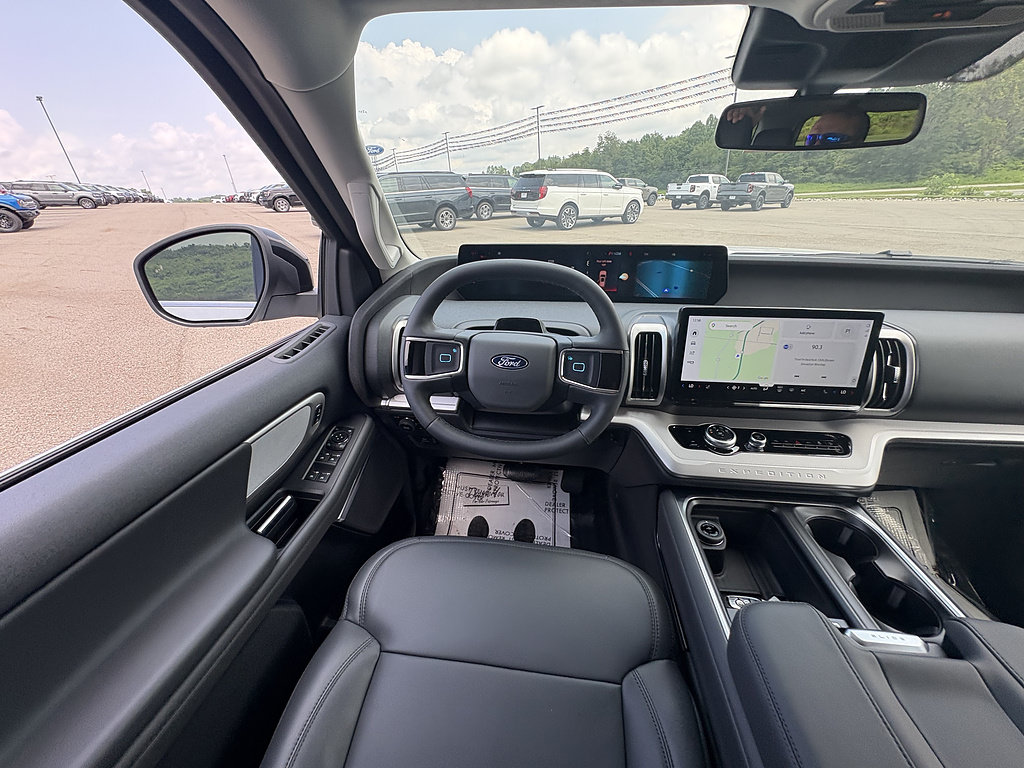 New 2026 Ford Expedition Active AWD/4WD image 24