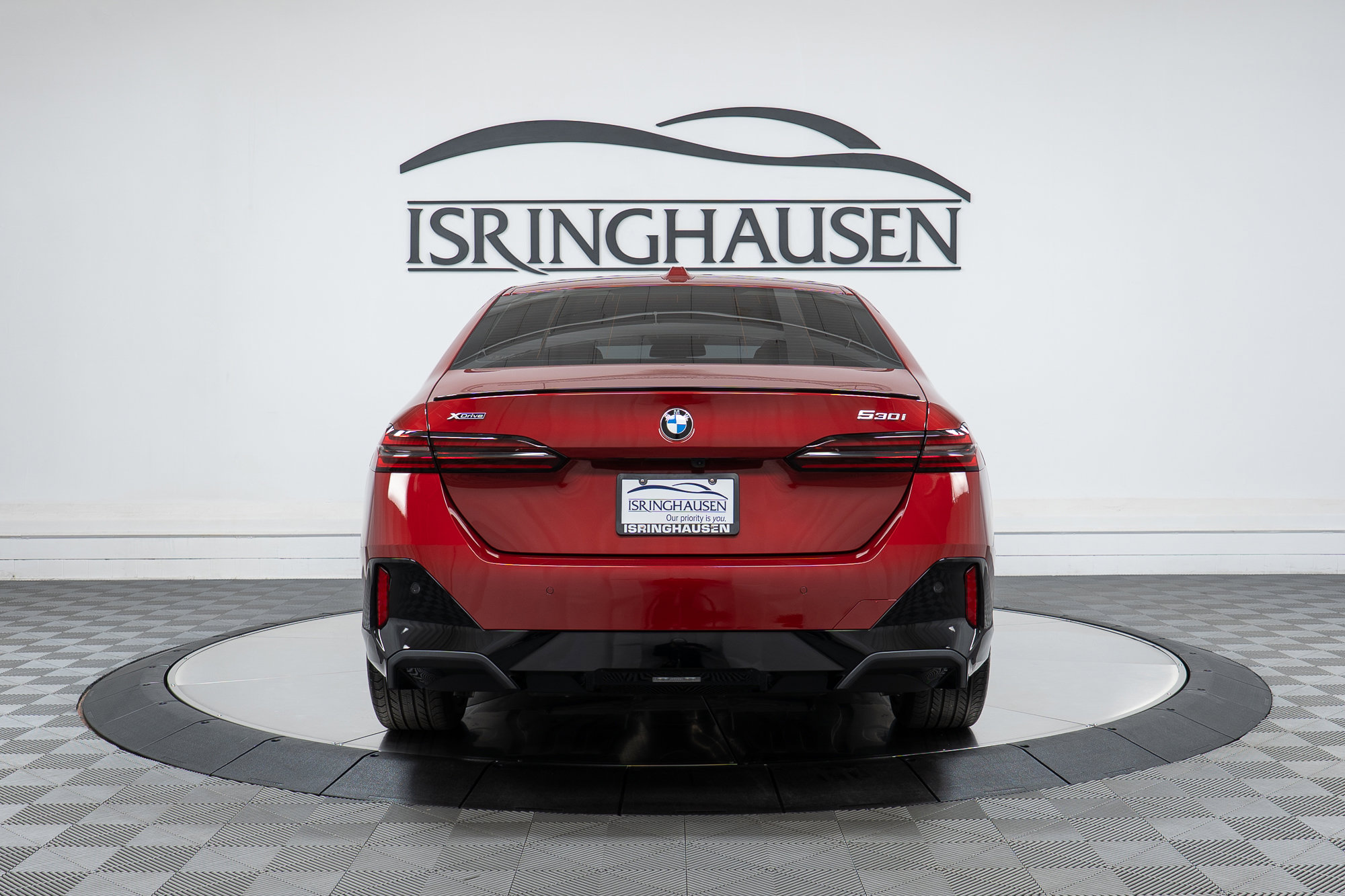 Used 2025 BMW 530i xDrive w/ M Sport Package AWD/4WD image 6