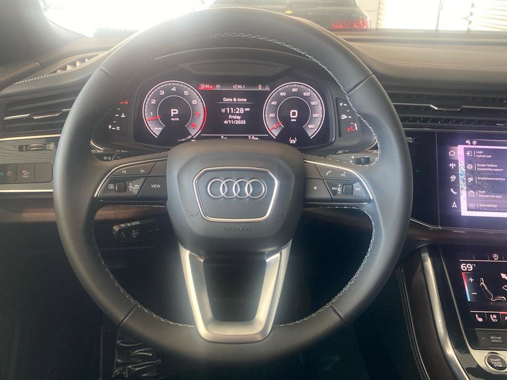 New 2025 Audi Q8 Premium Plus image 15
