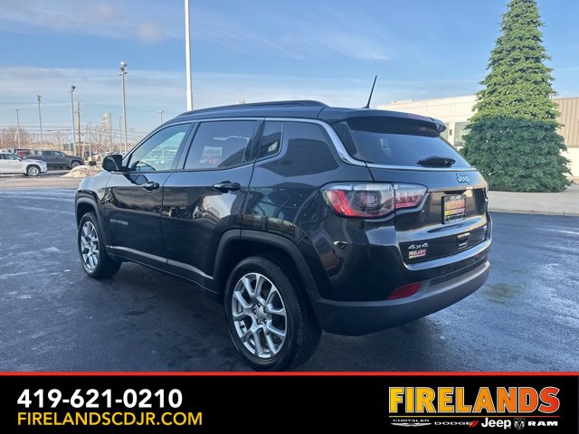 Used 2022 Jeep Compass Latitude image 9