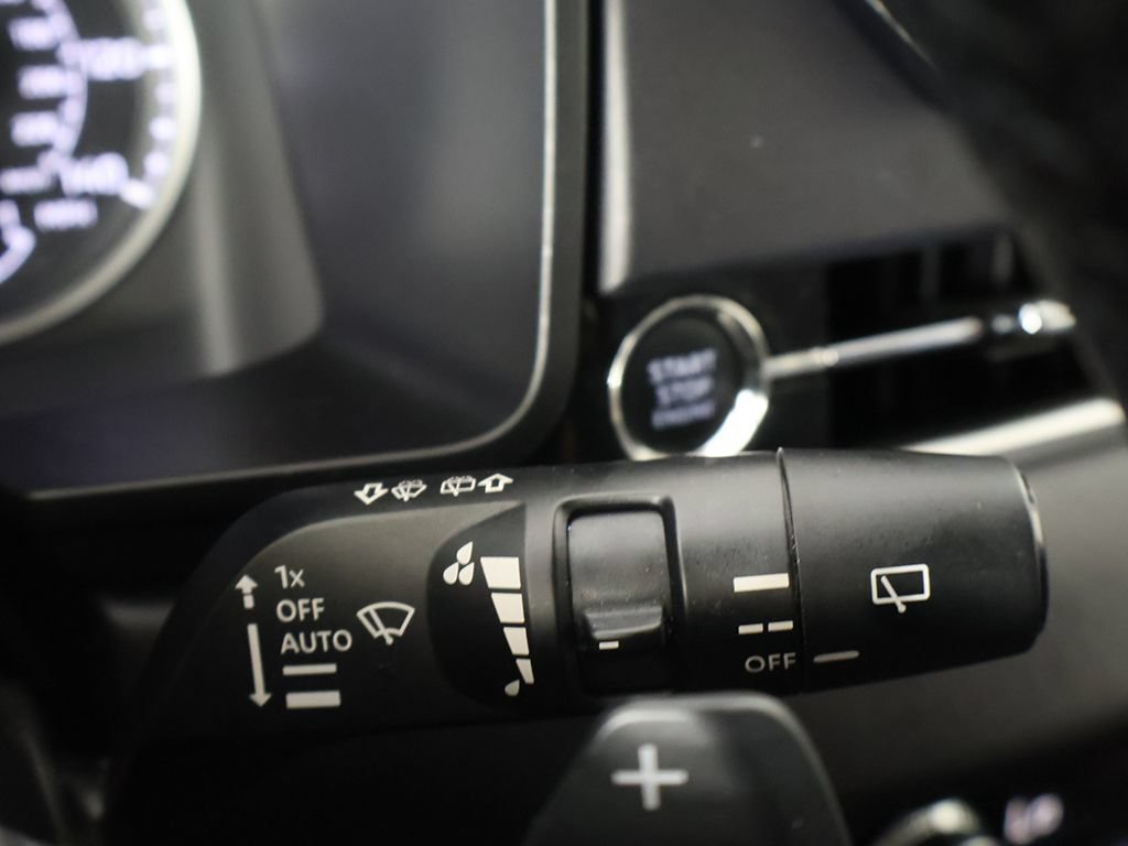 Used 2024 Mitsubishi Outlander SE AWD/4WD image 43