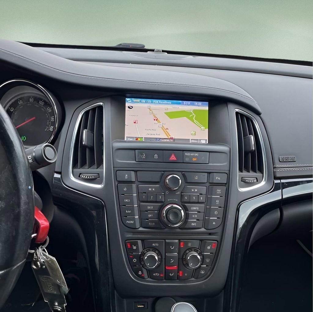 Used 2017 Buick Cascada Premium image 13