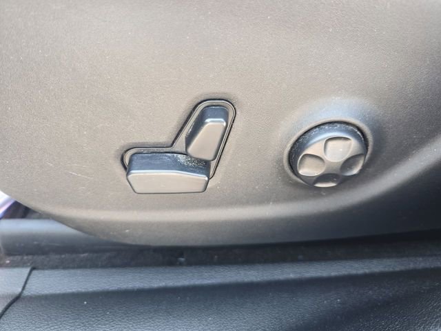 Used 2020 Jeep Cherokee Trailhawk w/ Cold Weather Group image 19