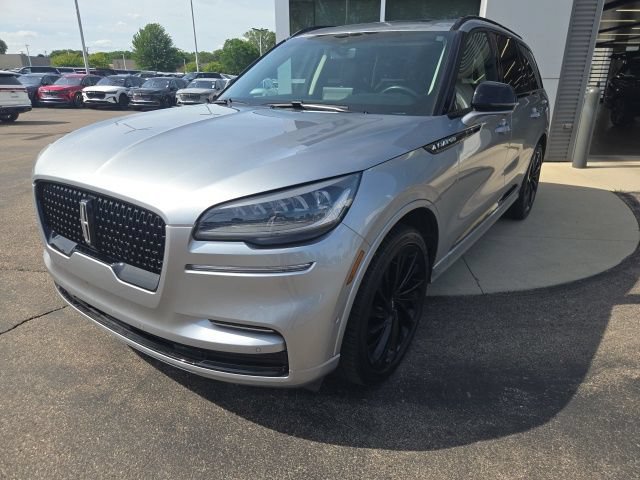 Certified 2023 Lincoln Aviator Reserve w/ Jet Package AWD/4WD image 14