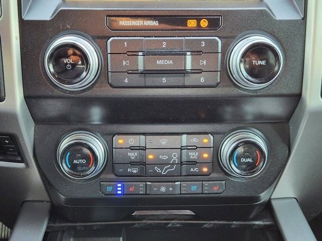 Used 2019 Ford F250 Platinum w/ Platinum Ultimate Package AWD/4WD image 17