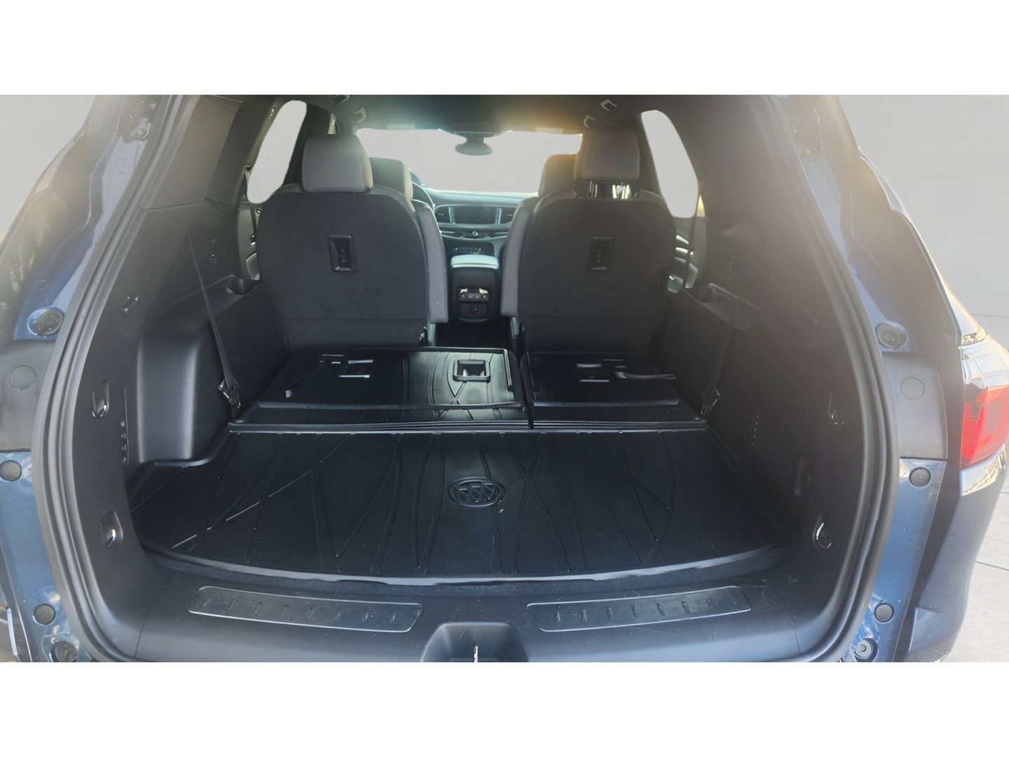 Used 2023 Buick Enclave Essence w/ Trailering Package, 5000 lbs. image 9