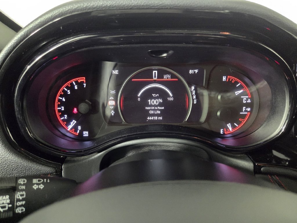Used 2025 Dodge Durango GT AWD/4WD image 14