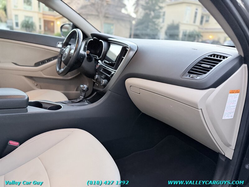 Used 2015 Kia Optima LX w/ Hybrid Convenience Package image 12