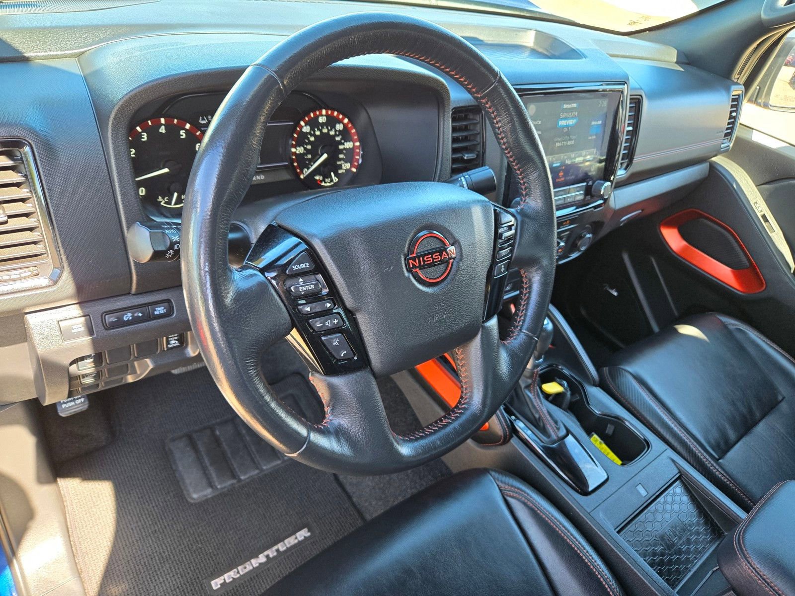Used 2023 Nissan Frontier Pro-X w/ Pro-X Premium Package RWD image 18
