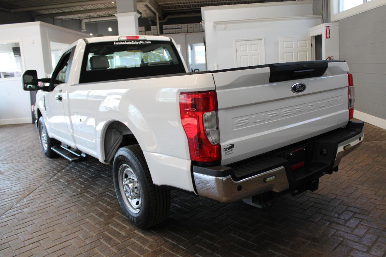 Used 2020 Ford F250 XL w/ Power Equipment Group RWD image 5