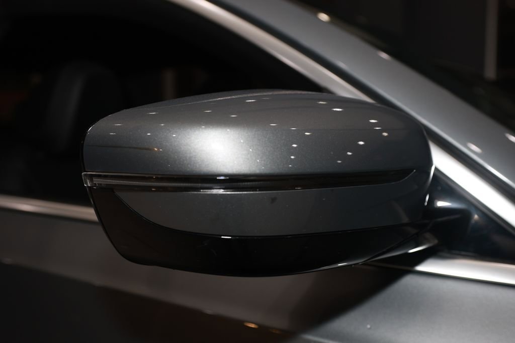 Used 2023 BMW 330e xDrive w/ Premium Package image 46