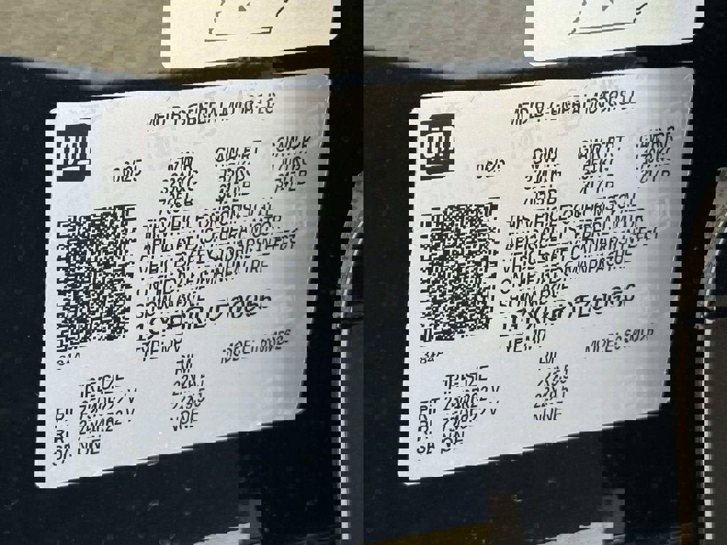 New 2026 Cadillac Lyriq V image 22