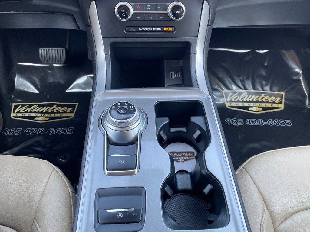 Used 2024 Ford Edge SEL image 19