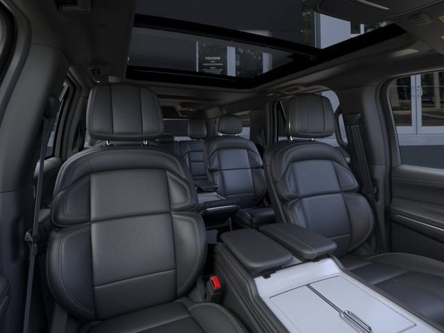 New 2026 Lincoln Navigator L Reserve w/ Jet Appearance Package AWD/4WD image 10
