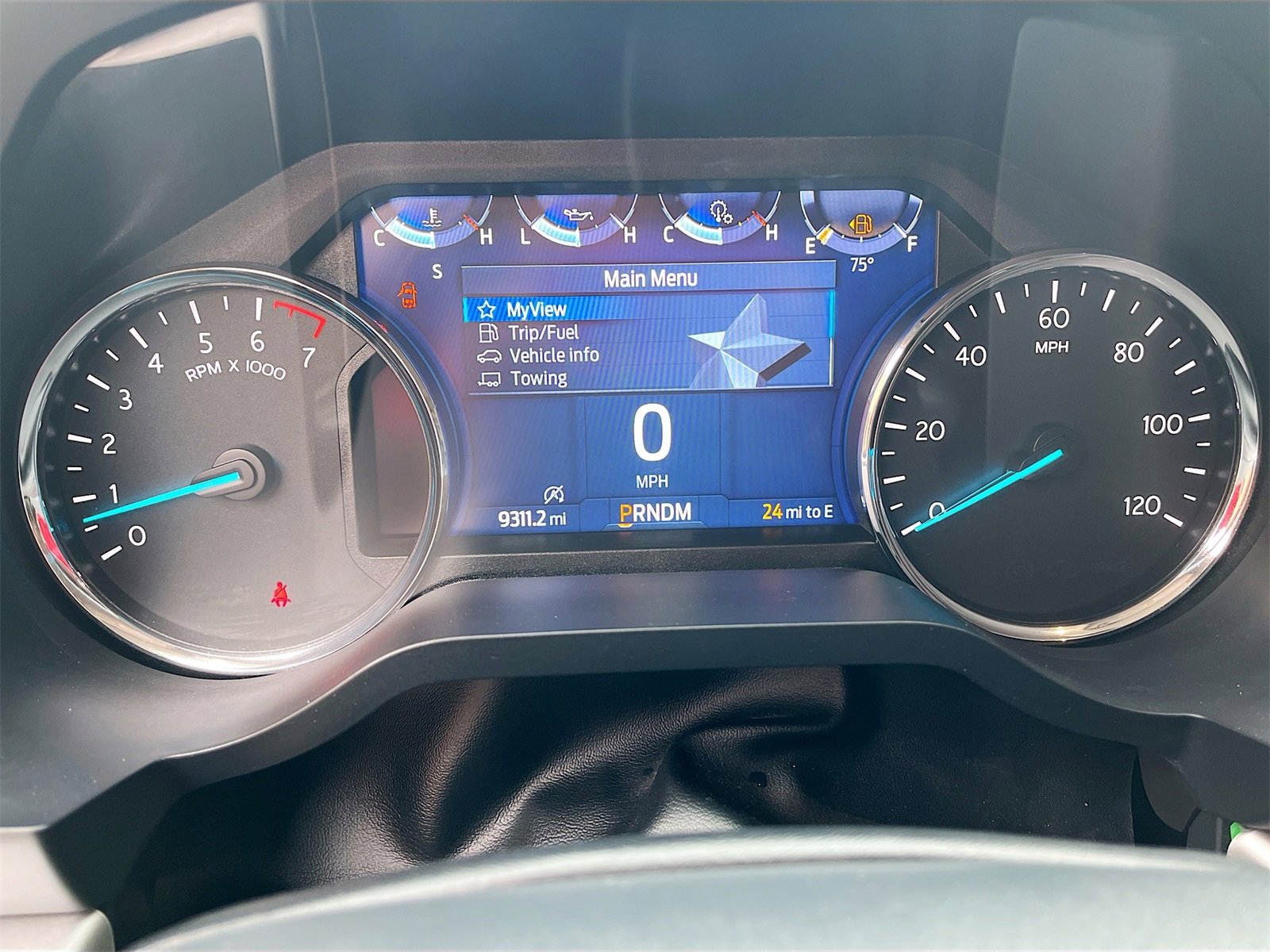 Used 2024 Ford Expedition XLT image 12