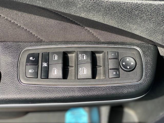Used 2023 Dodge Charger R/T w/ Navigation & Travel Group RWD image 14