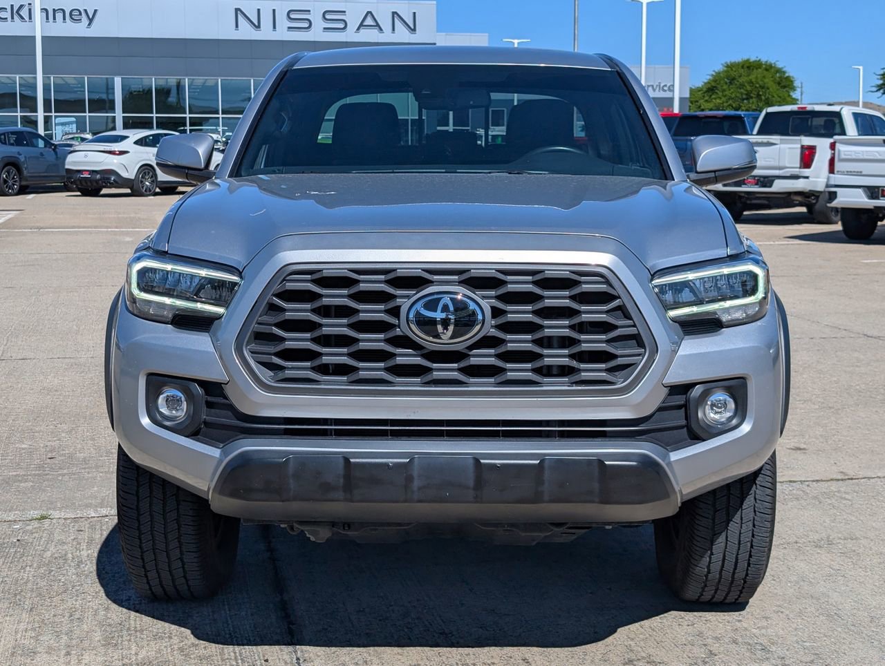 Used 2021 Toyota Tacoma TRD Off-Road image 8