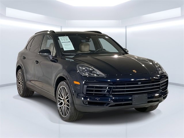 Used 2022 Porsche Cayenne Platinum Edition w/ Premium Package Plus image 9