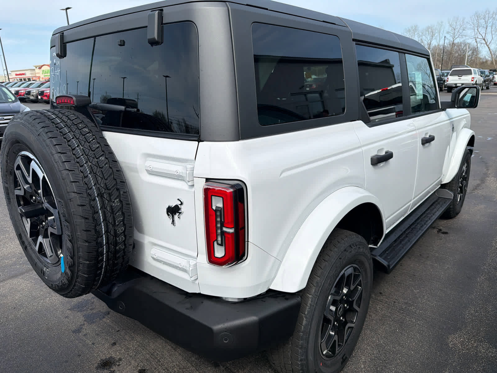 New 2026 Ford Bronco Outer Banks AWD/4WD image 6