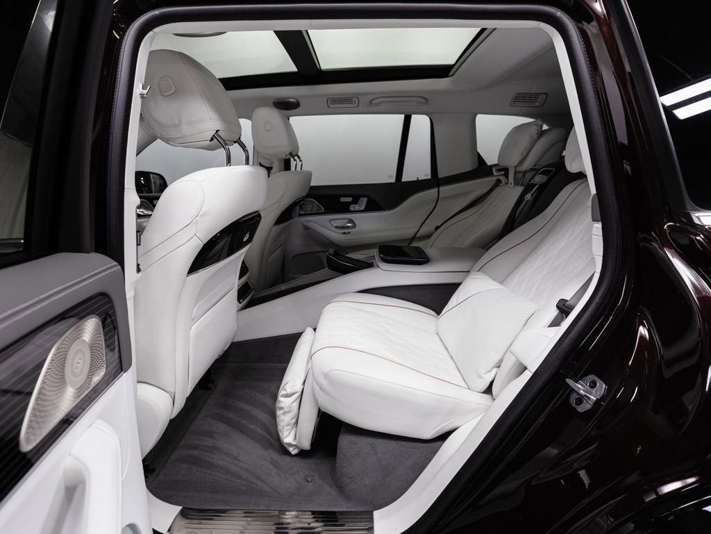Certified 2024 Mercedes-Benz Maybach GLS 600 4MATIC image 29