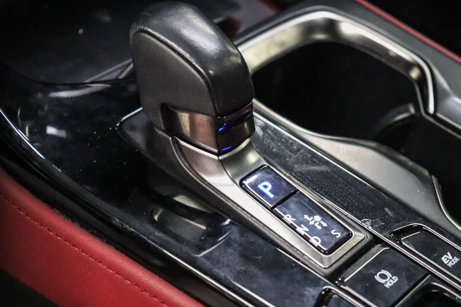 Used 2024 Lexus NX 350h AWD w/ Vision Package image 22