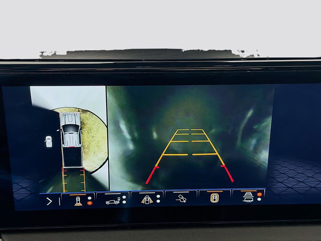 Used 2024 GMC Sierra 2500 AT4 w/ AT4 Premium Plus Package image 38