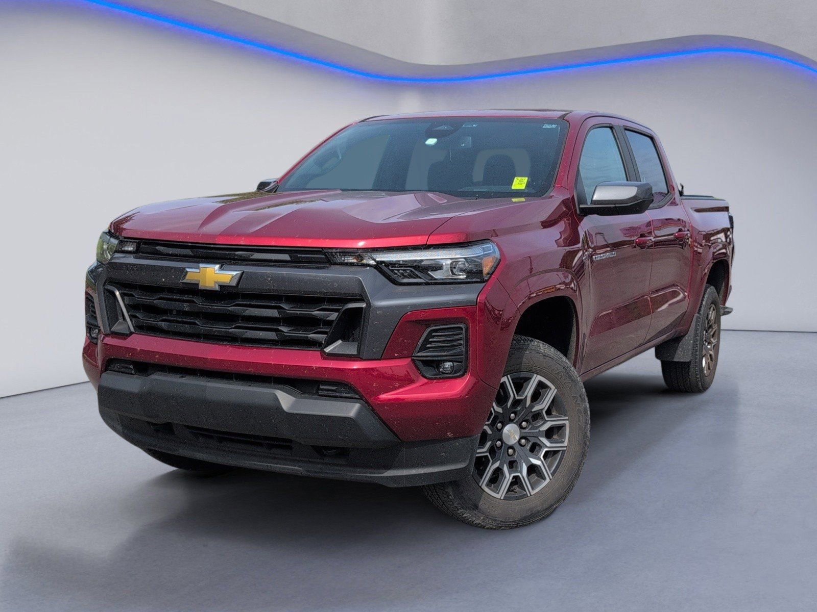 Used 2023 Chevrolet Colorado LT w/ LT Convenience Package III AWD/4WD image 2