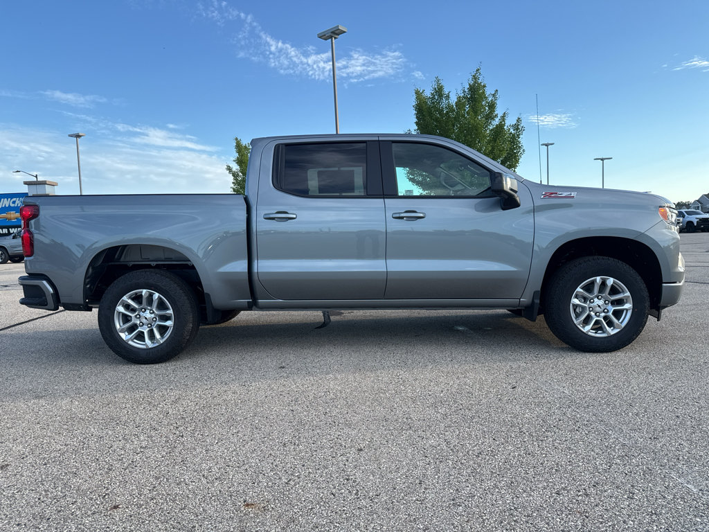 New 2026 Chevrolet Silverado 1500 RST w/ Safety Package AWD/4WD image 5