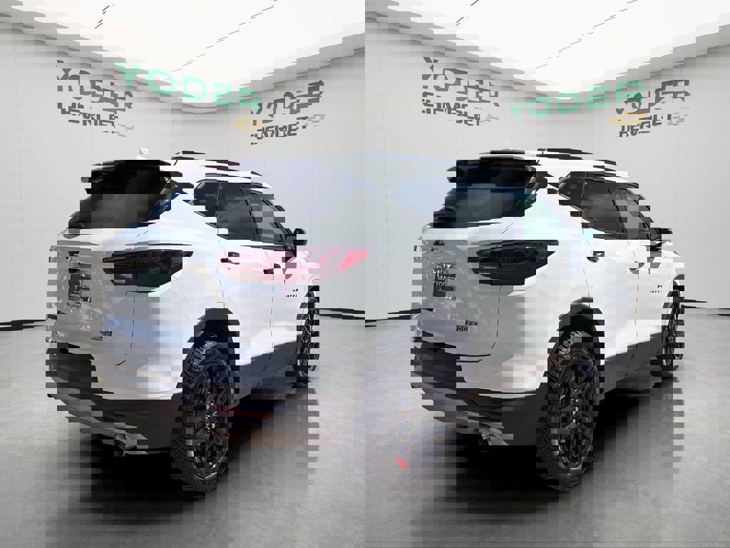 Used 2023 Chevrolet Blazer LT image 7