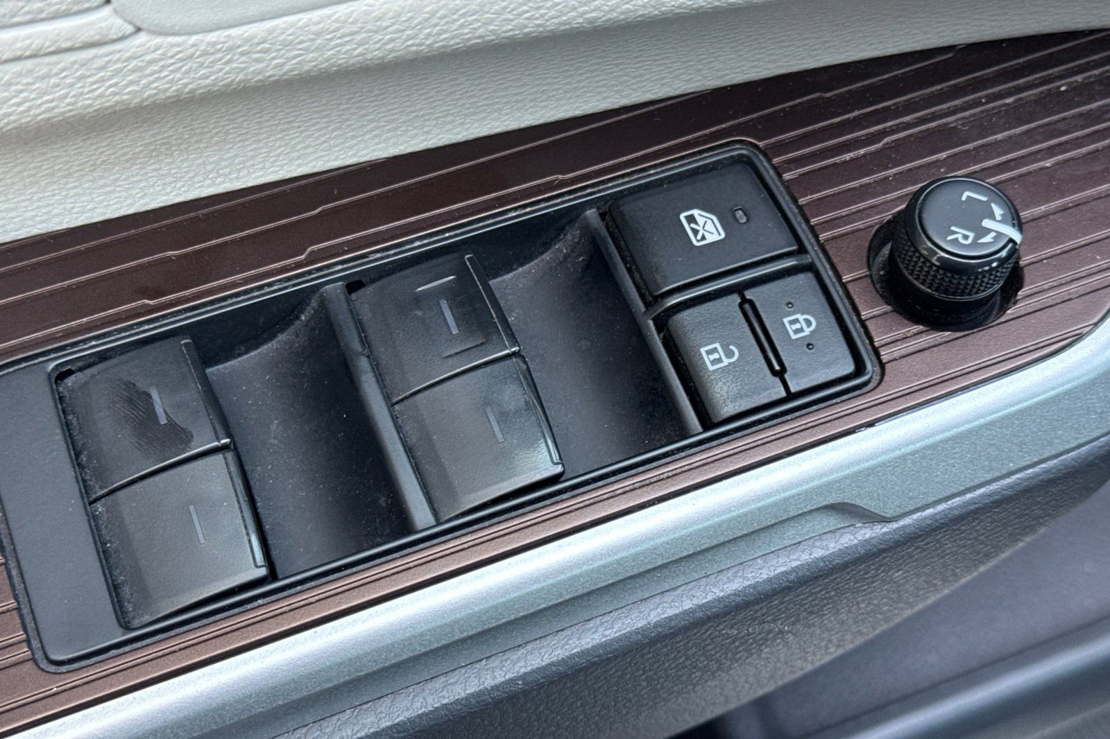 Certified 2023 Toyota Sienna XLE image 15