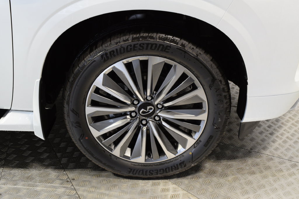 New 2027 INFINITI QX80 Luxe w/ Cargo Package AWD/4WD image 9
