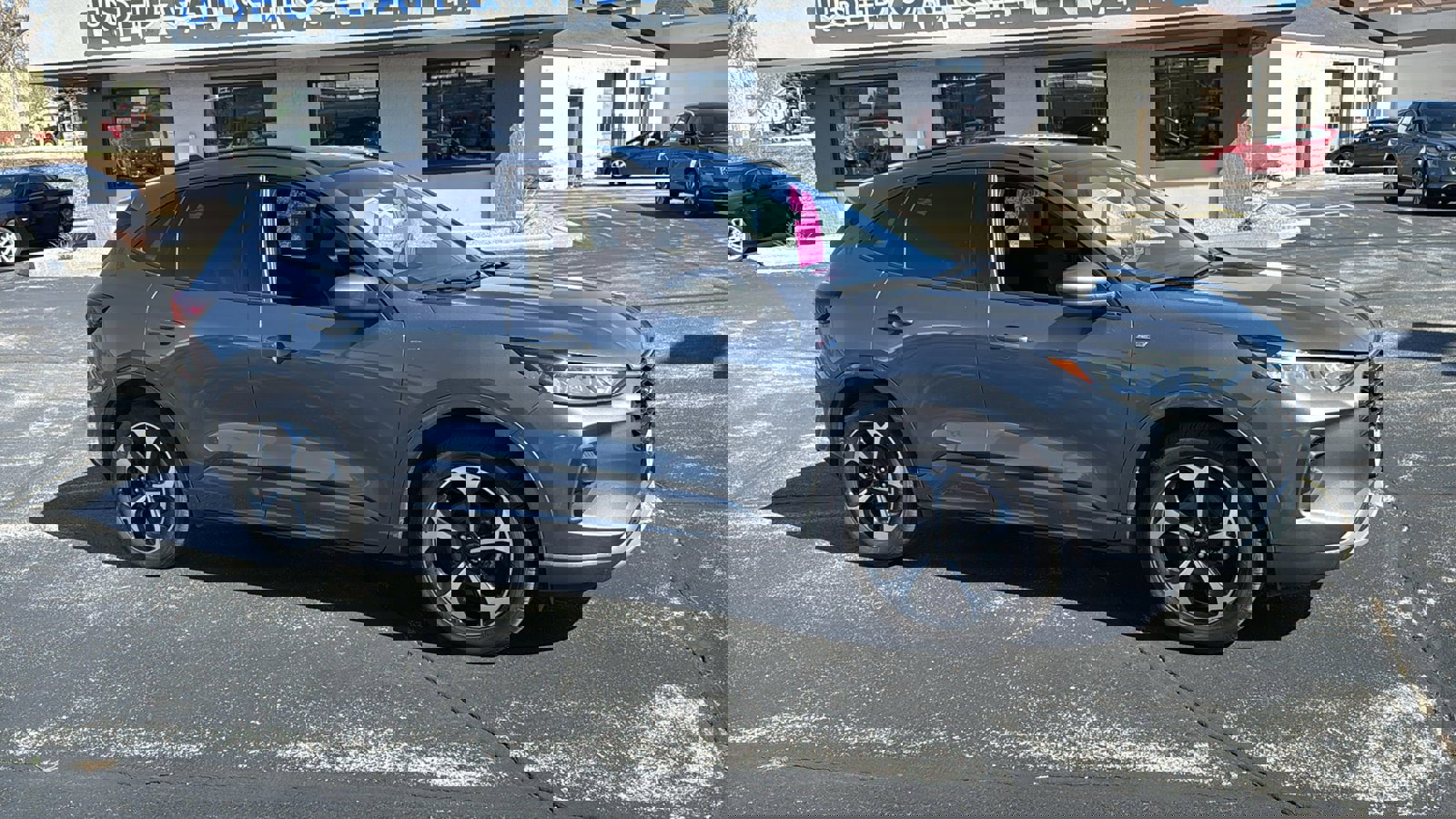 Used 2023 Ford Escape ST-Line Select w/ Tech Pack #2 image 2