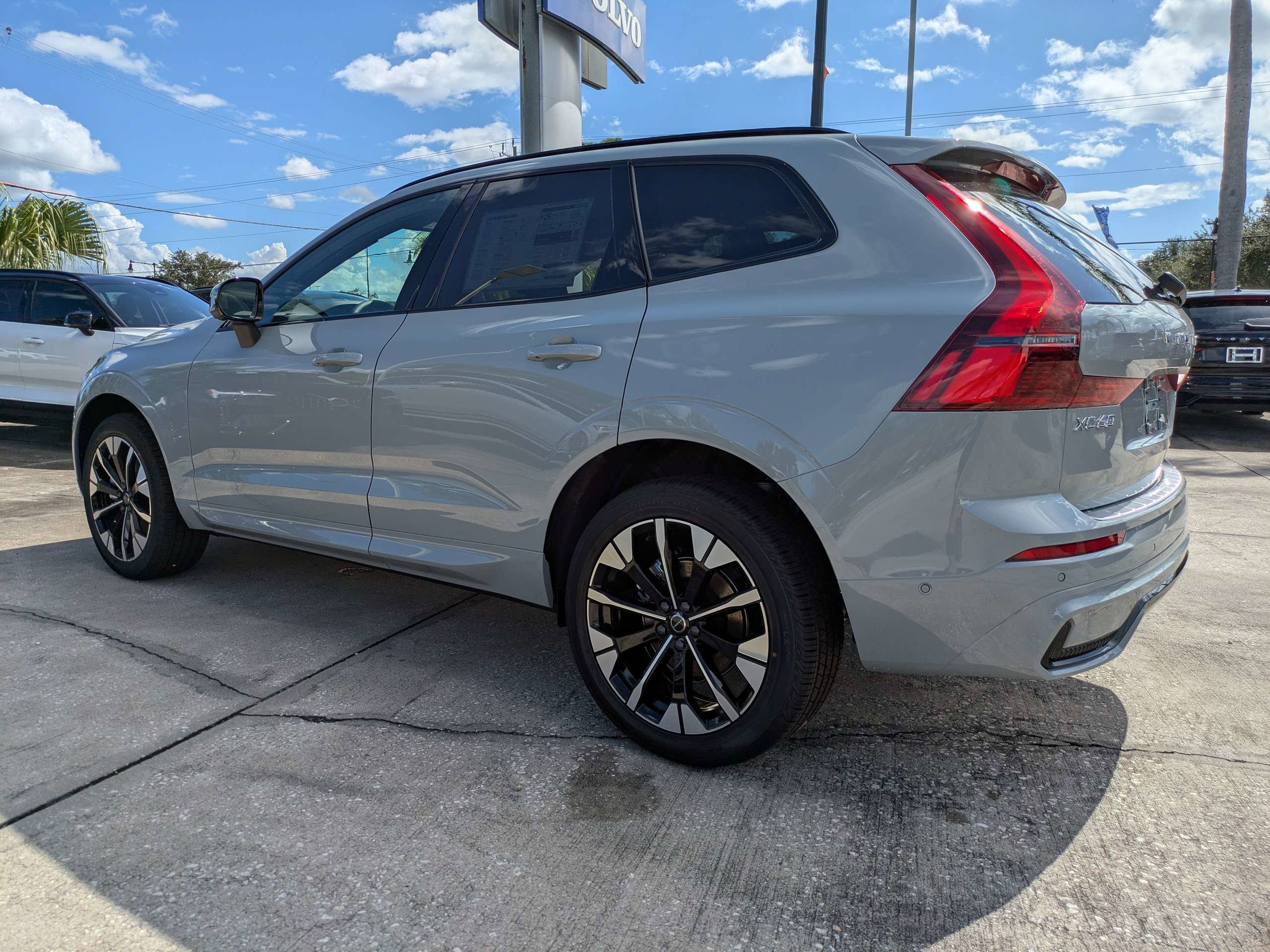 New 2026 Volvo XC60 B5 Plus w/ Protection Package Premier image 6