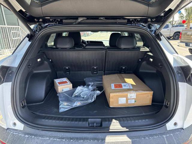 New 2026 Chevrolet Blazer EV LT image 8