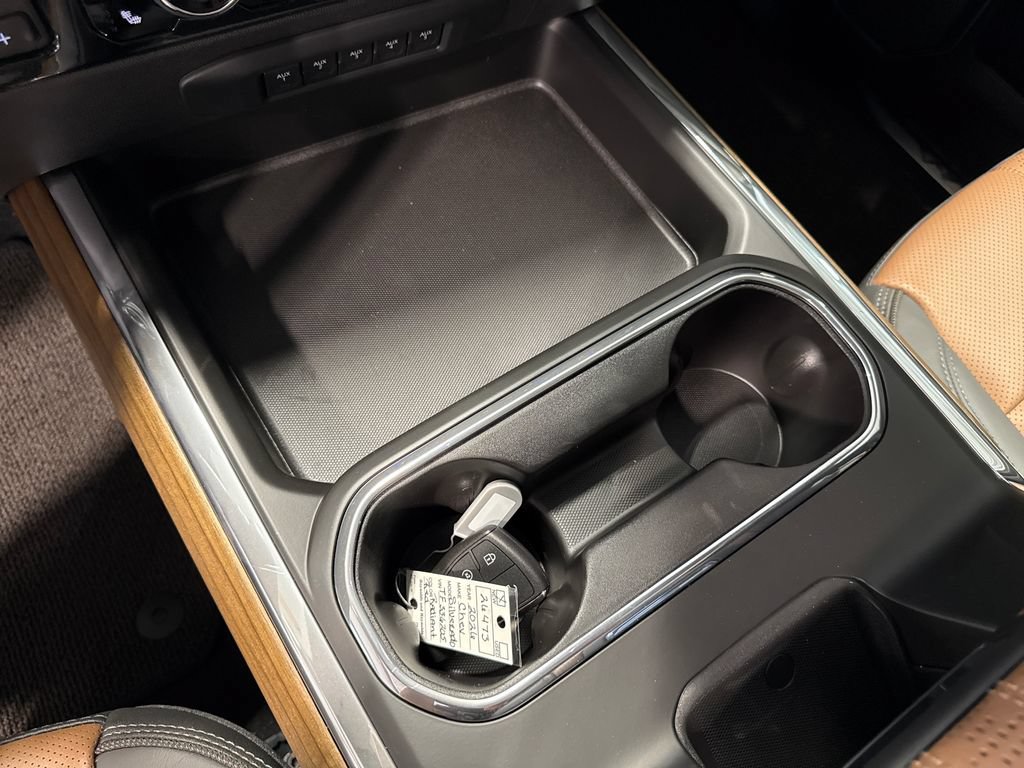 New 2026 Chevrolet Silverado 3500 High Country w/ High Country Premium Package AWD/4WD image 23