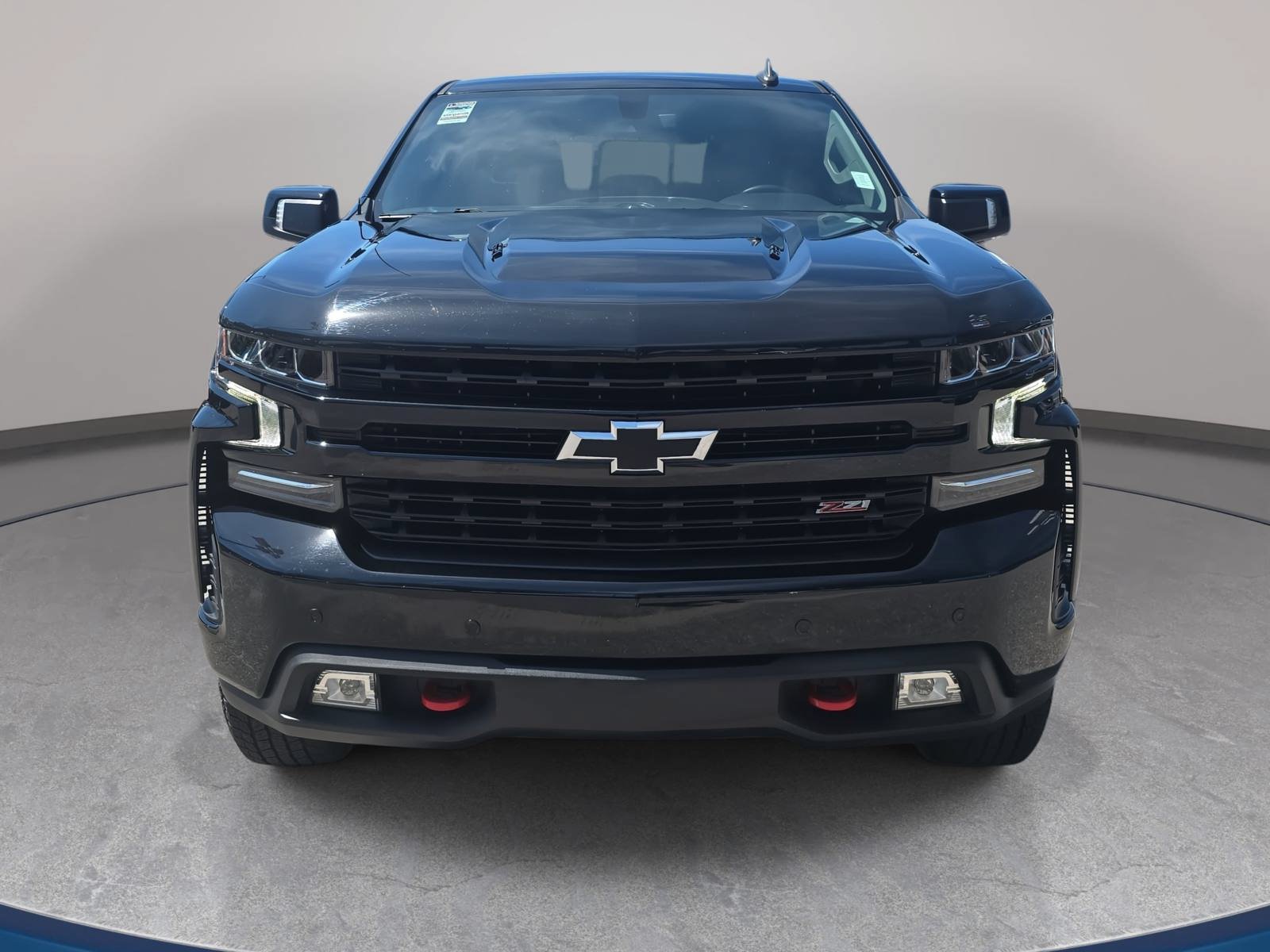 Used 2021 Chevrolet Silverado 1500 LT Trail Boss w/ Convenience Package II AWD/4WD image 2