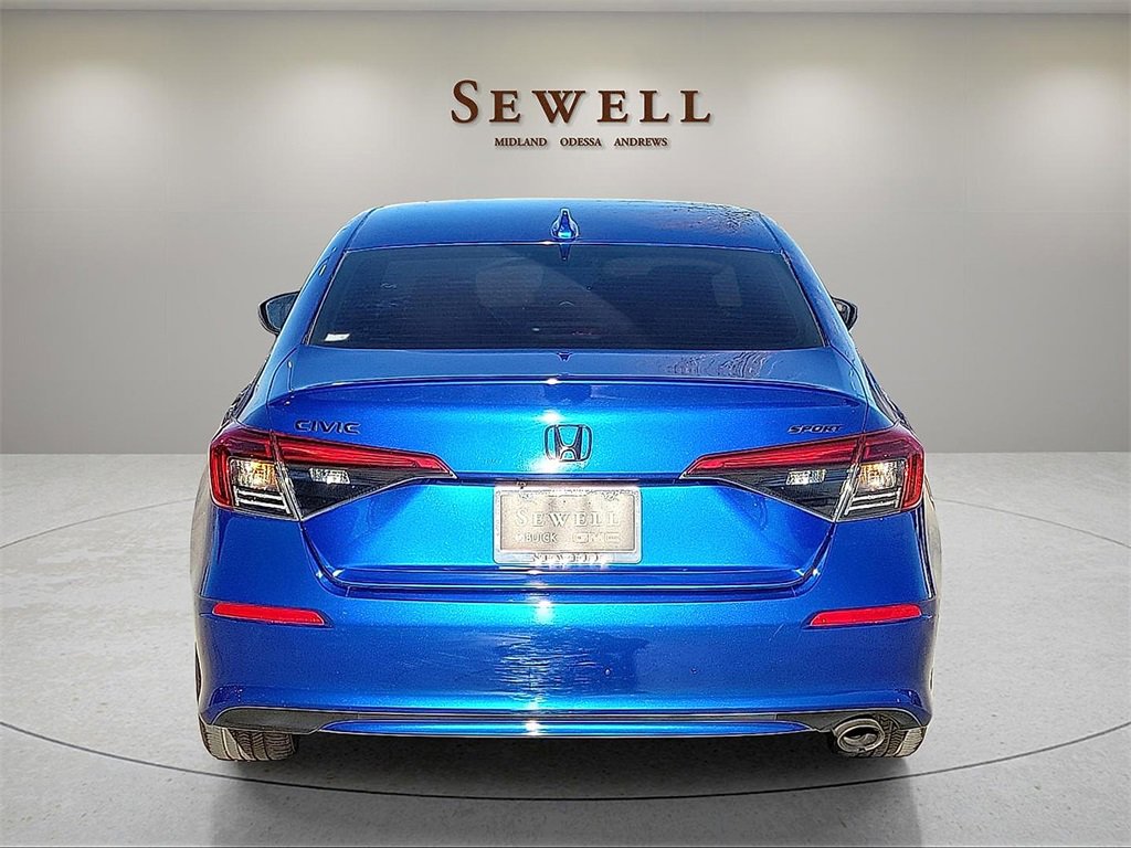 Used 2023 Honda Civic Sport image 4