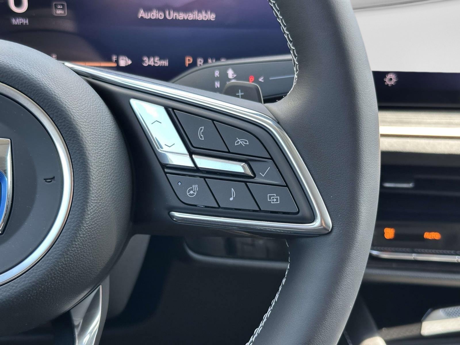 New 2025 Buick Envision Sport Touring image 9