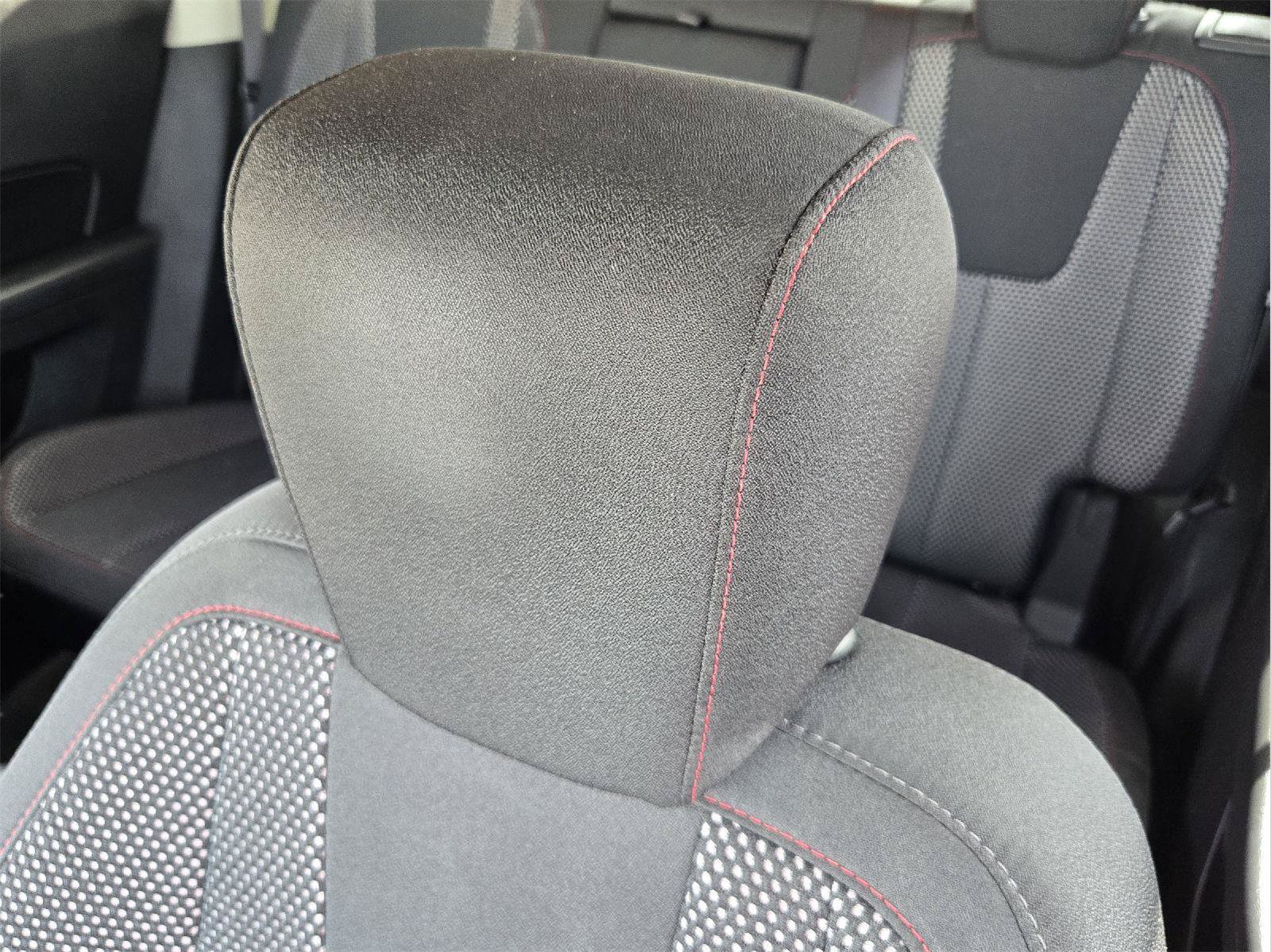 Used 2017 Chevrolet Equinox LT FWD image 21