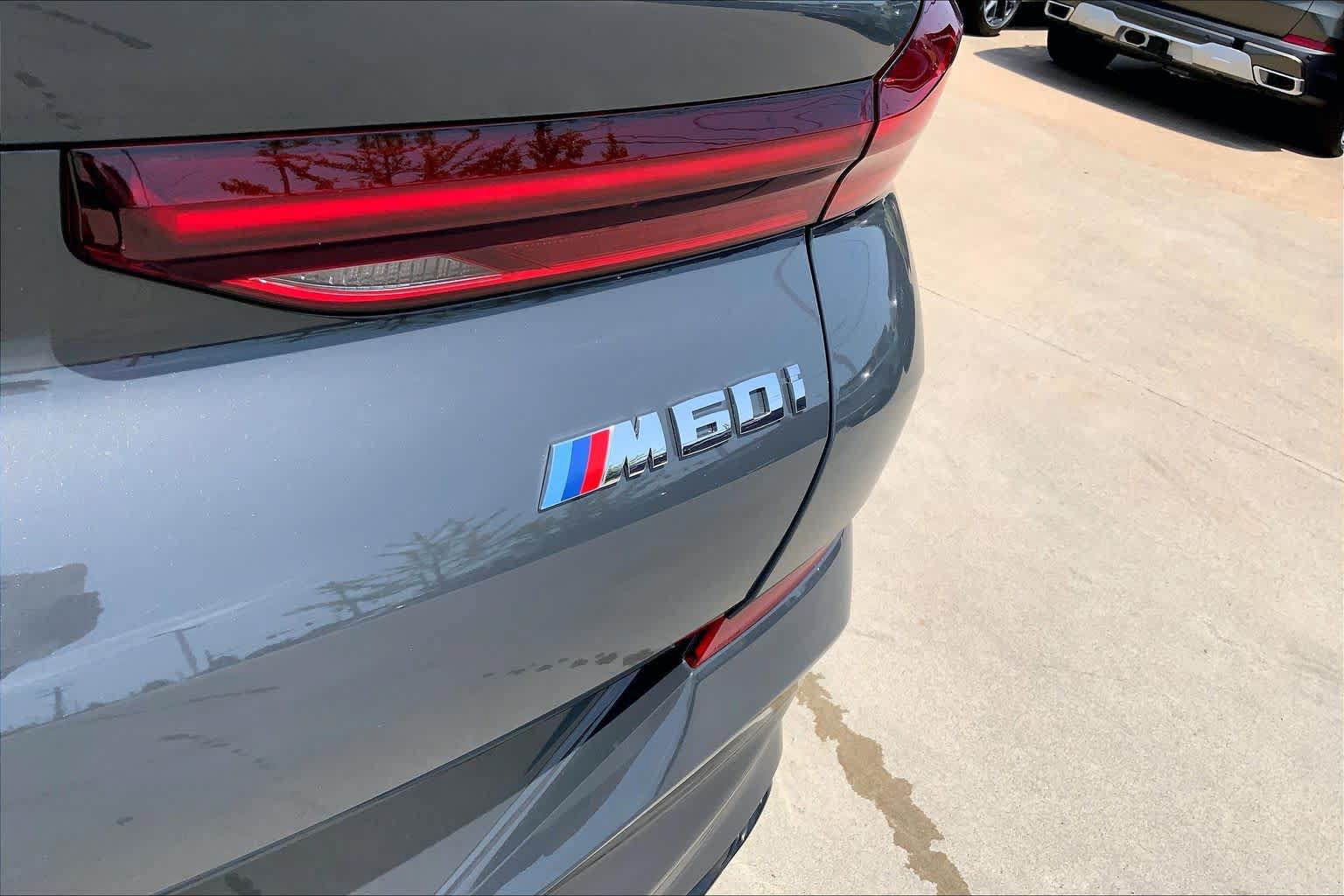 New 2027 BMW X6 M60i AWD/4WD image 15