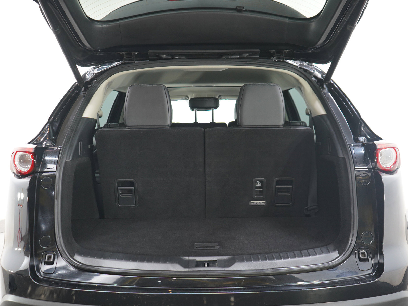 Used 2023 MAZDA CX-9 Touring Plus AWD/4WD image 17