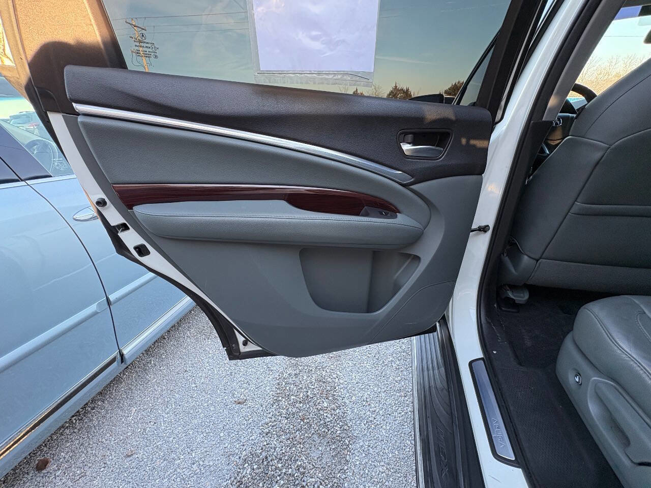 Used 2015 Acura MDX SH-AWD w/ Technology Package image 29