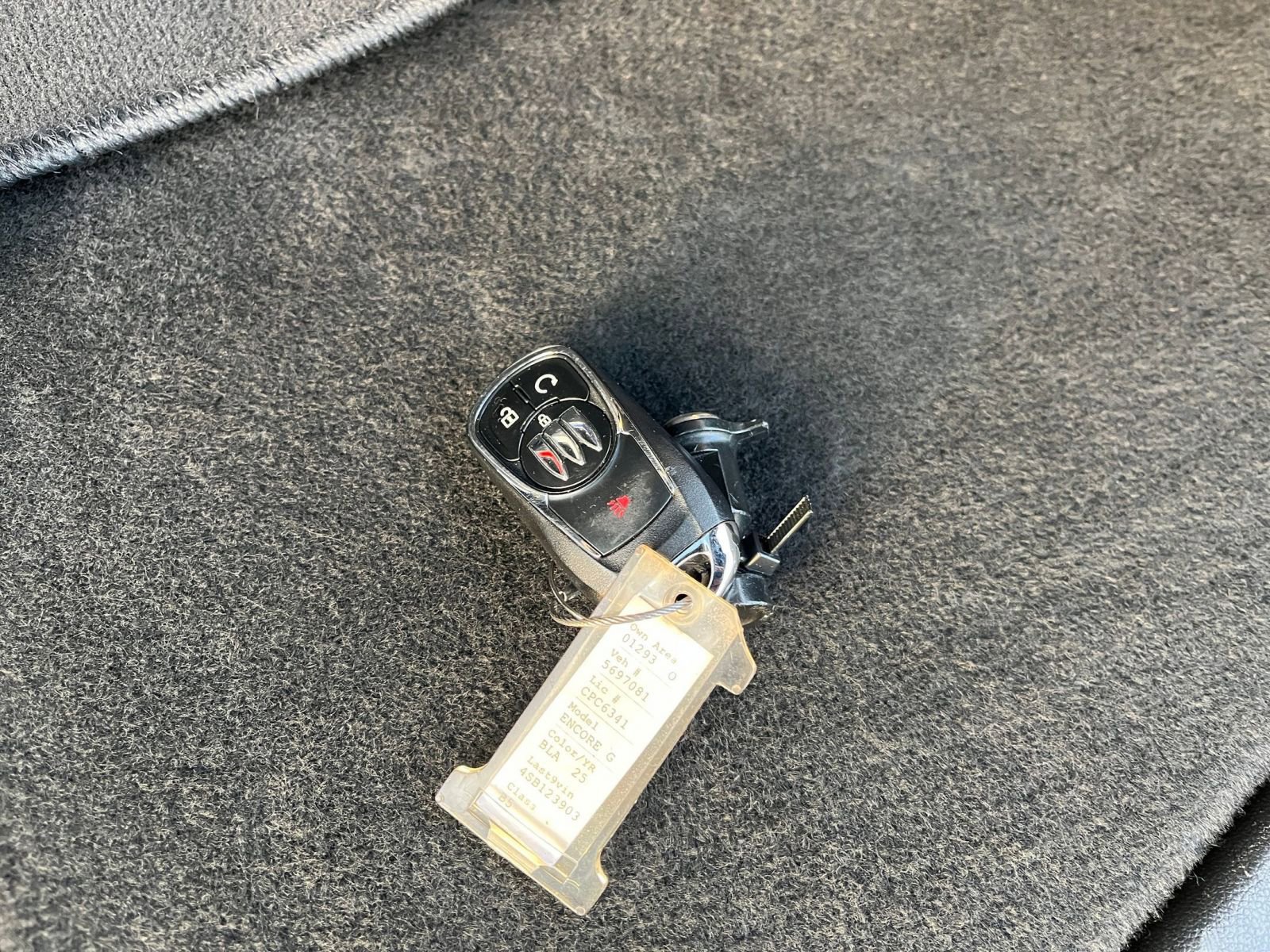 Used 2025 Buick Encore GX Preferred image 21