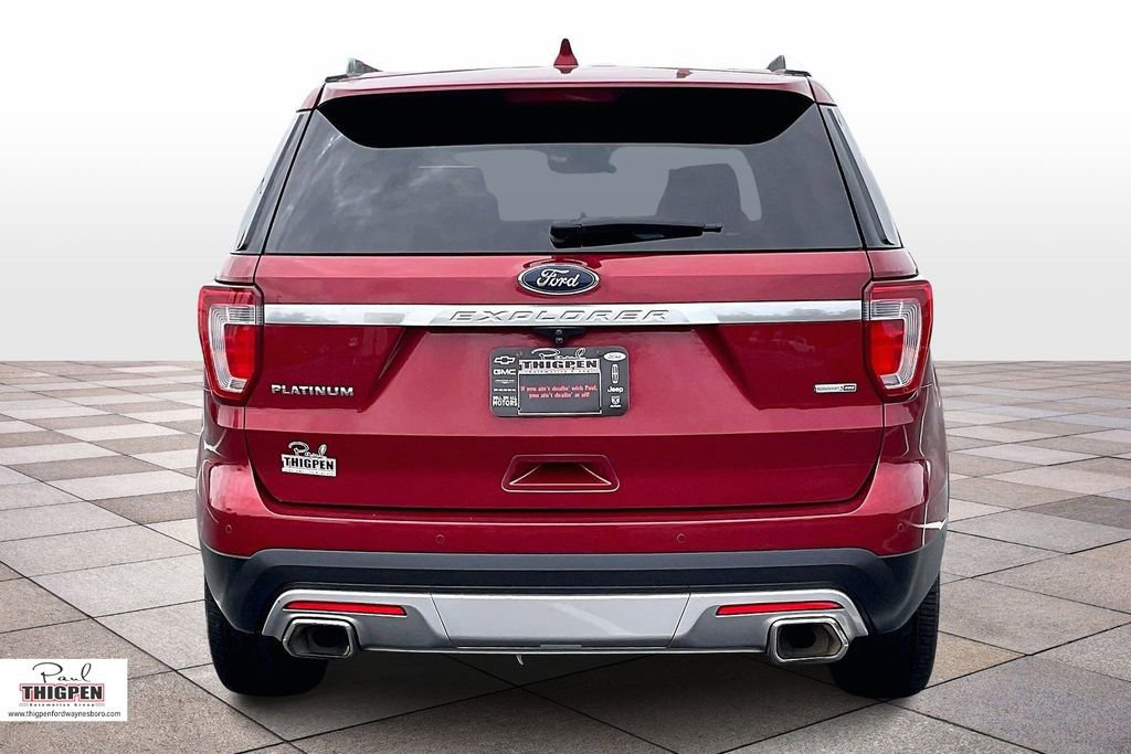 Used 2016 Ford Explorer Platinum image 4
