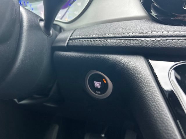 New 2027 Chrysler Pacifica Select FWD image 28