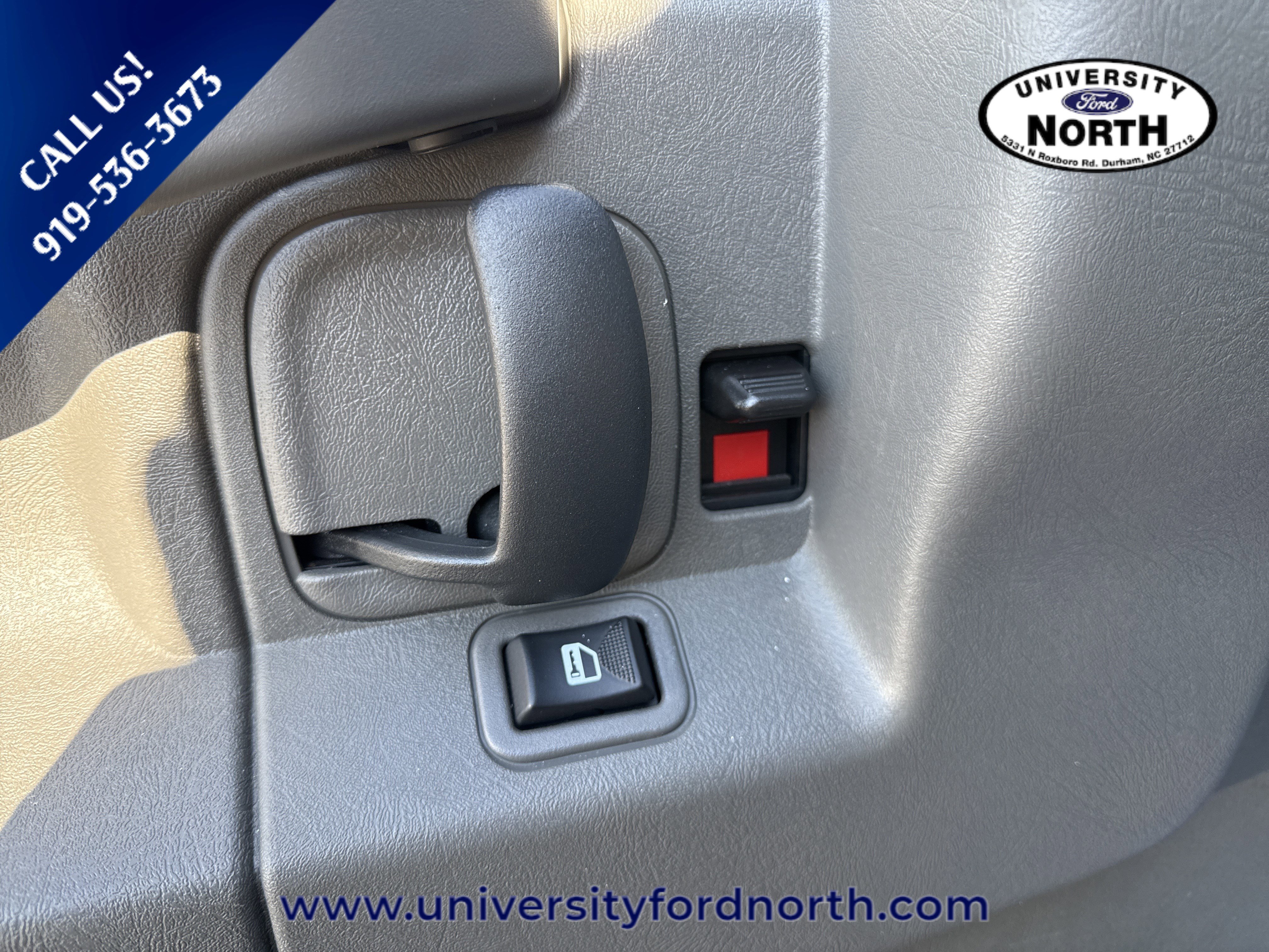 Used 2023 Chevrolet Express 3500 LS image 13