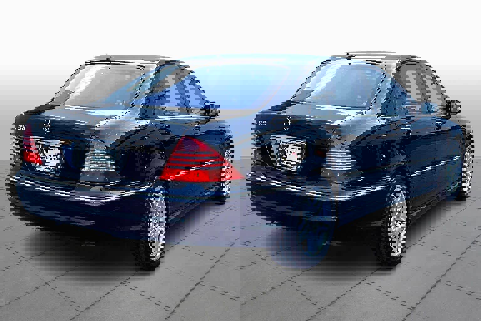 Used 2006 Mercedes-Benz S 500 image 11